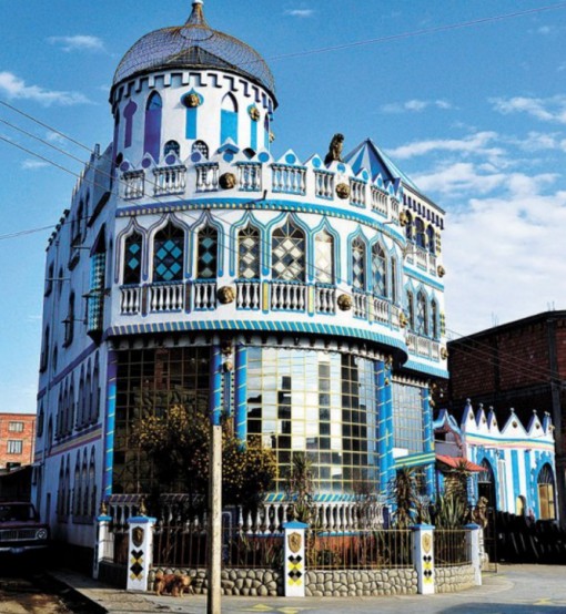 Top 10 Colourful Bolivian Mansions (Cholets)