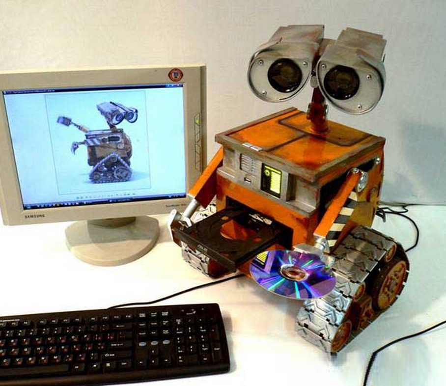 Unique Computer Cases Ten Of The Coolest And Most Unusual Pc Cases You ...
