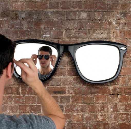 Top 10 Strange and Unusual Wall Mirrors