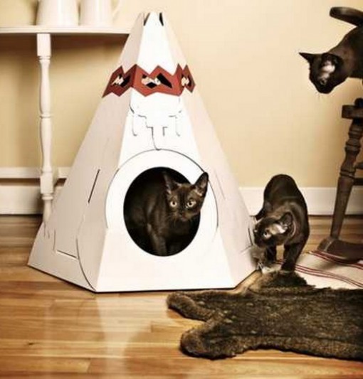 Top 10 Nerdy and Unusual Cat Beds