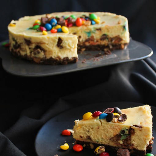 Leftover Halloween Candy Cheesecake
