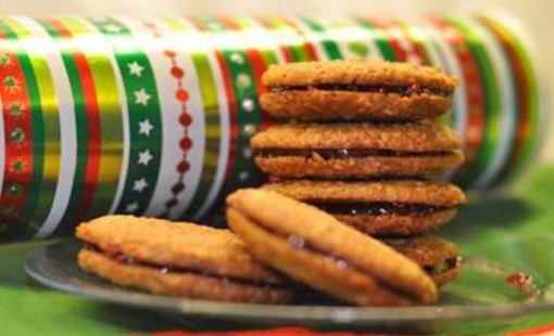 Spiced Cookies Made With Pringles