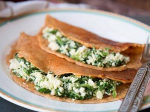 Spinach & Cottage Cheese Savoury Crepes