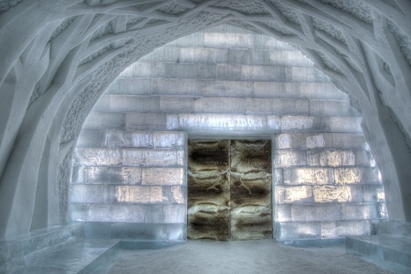 Reasons to Visit Lapland in 2020 - An Ice Hotel