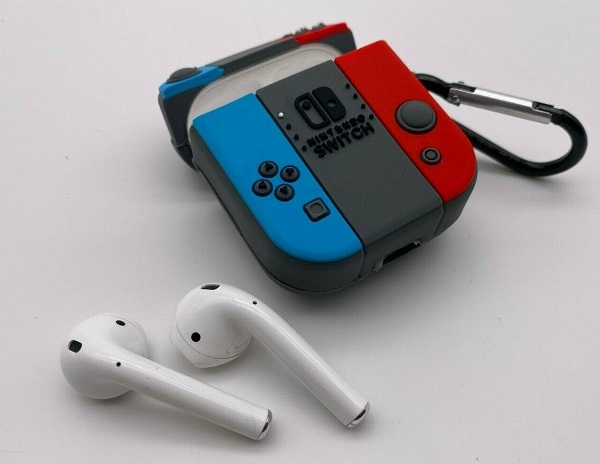 Nintendo Switch AirPods Case