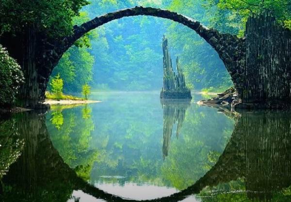 Rakotzbrücke Devil's Bridge, Germany